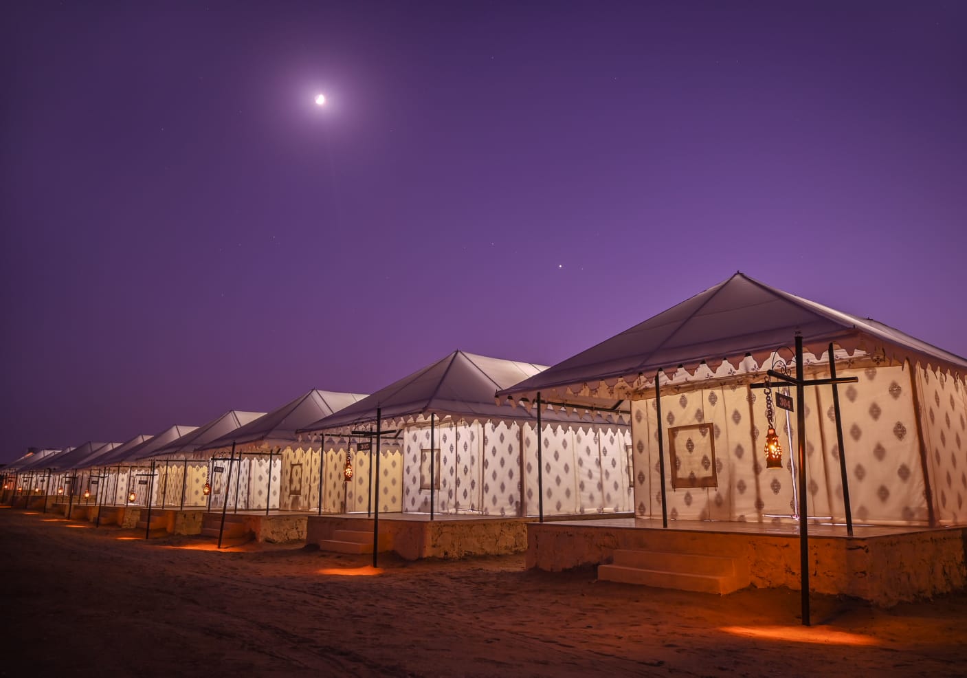 Super Deluxe Tent